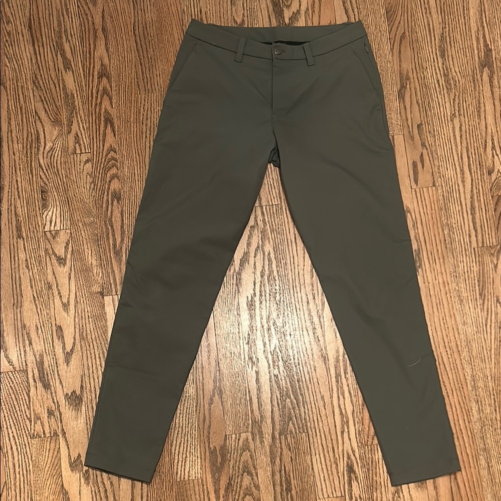 Lululemon ABC Slim Fit Trouser